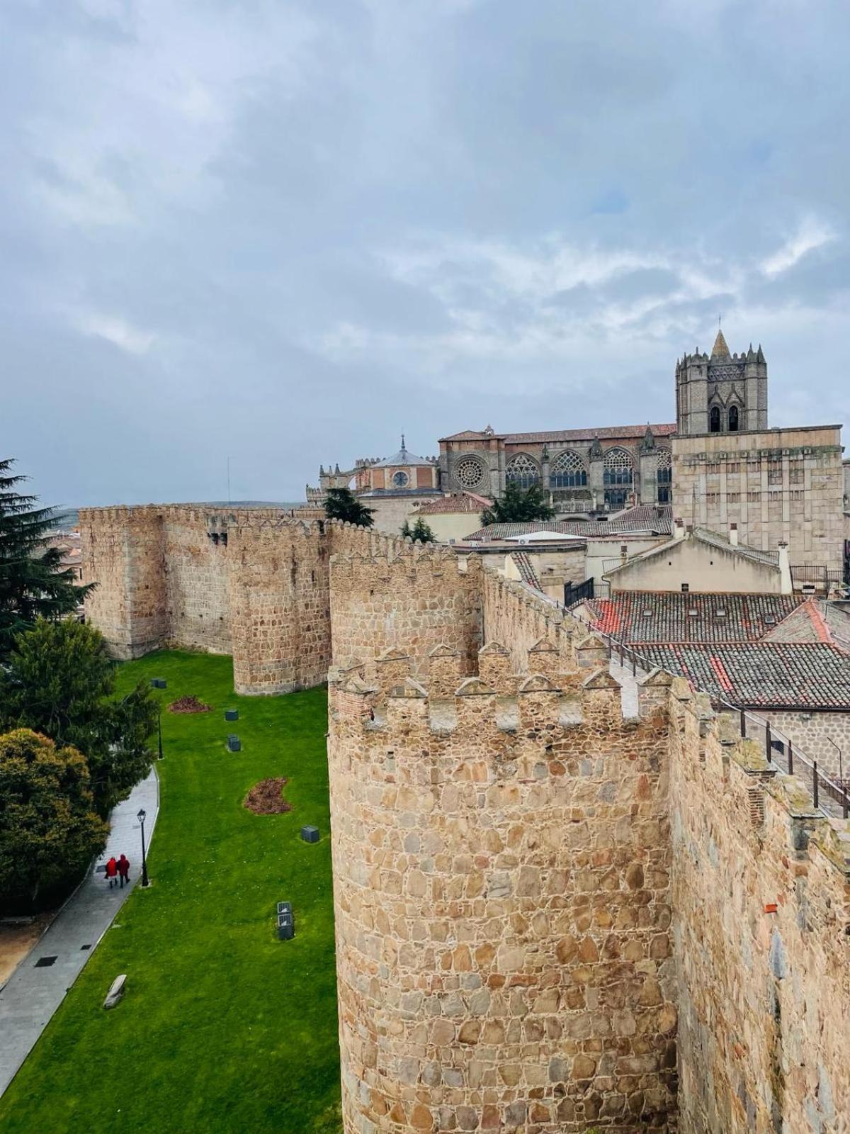 Hotel Don Carmelo Ávila Kültér fotó